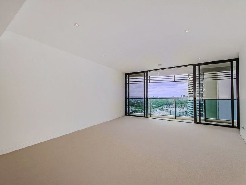 22303/4 Charles Avenue, Broadbeach QLD 4218