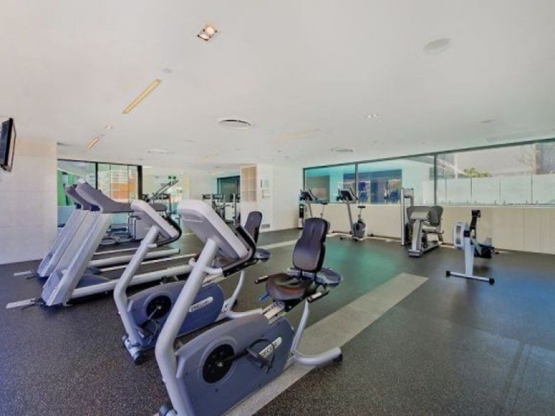 22303/4 Charles Avenue, Broadbeach QLD 4218