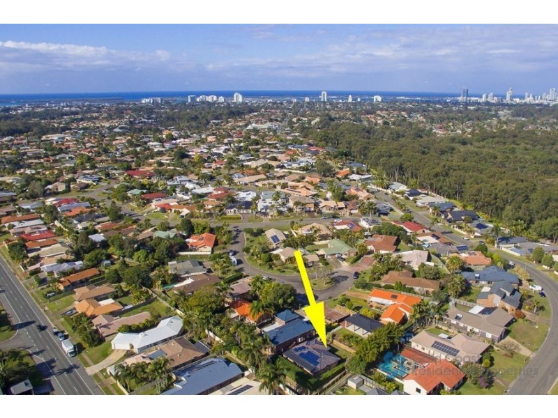 13 Langer Place, Arundel QLD 4214