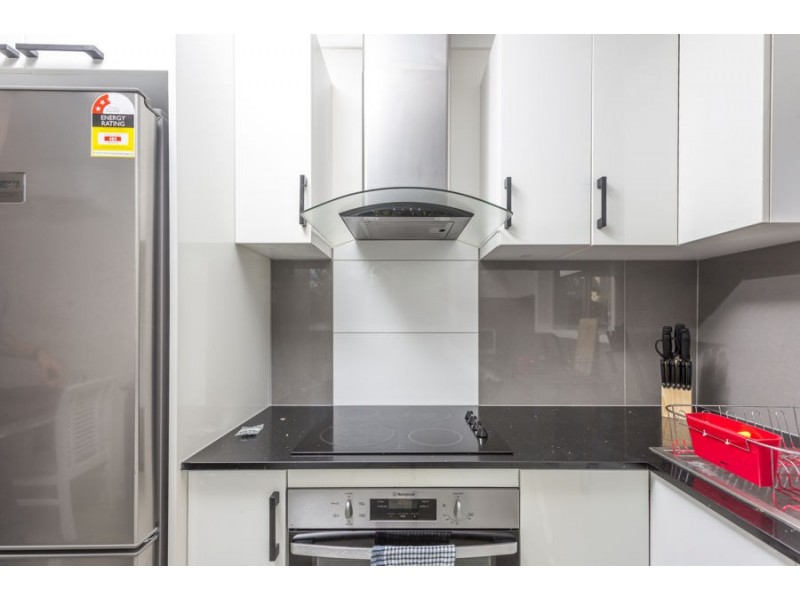 1/46 Railway Street, Southport QLD 4215