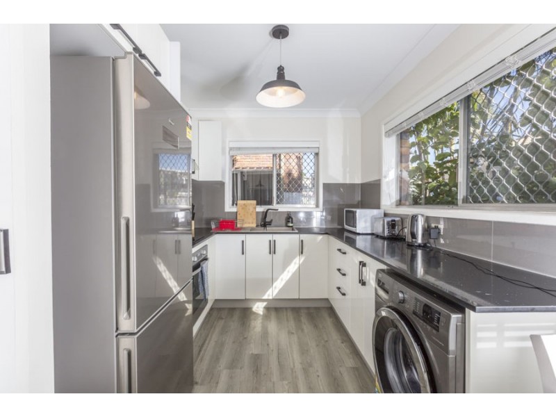 1/46 Railway Street, Southport QLD 4215