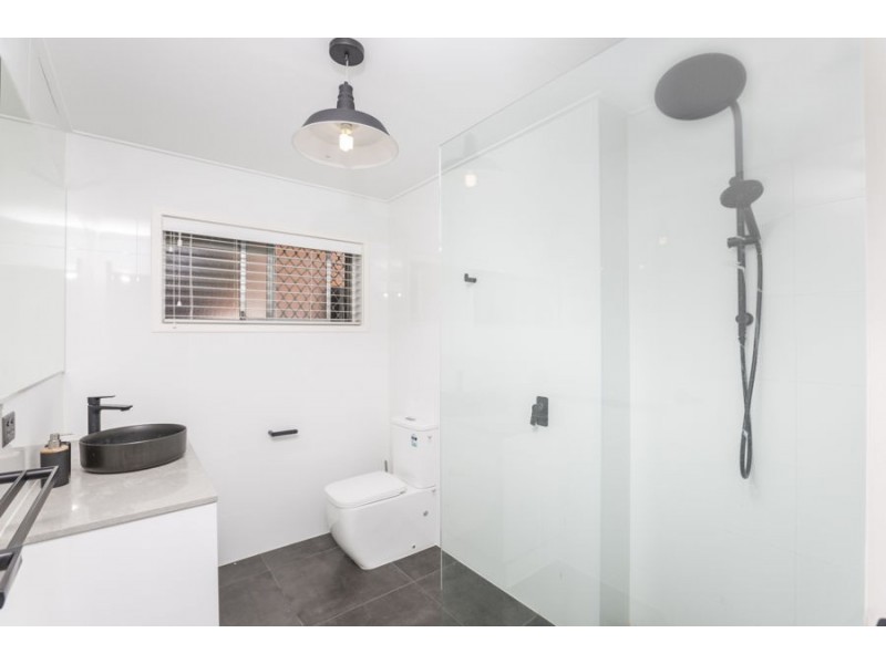 1/46 Railway Street, Southport QLD 4215