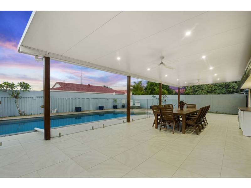 111 Palm Beach Avenue, Palm Beach QLD 4221