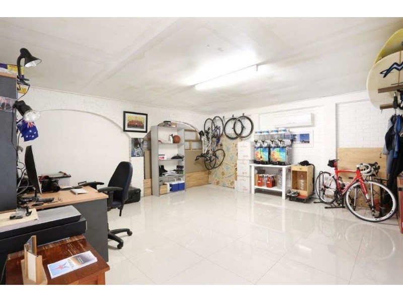 111 Palm Beach Avenue, Palm Beach QLD 4221