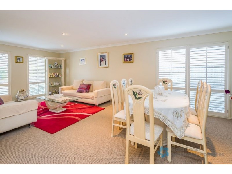 7 Rosegum Drive, Molendinar QLD 4214