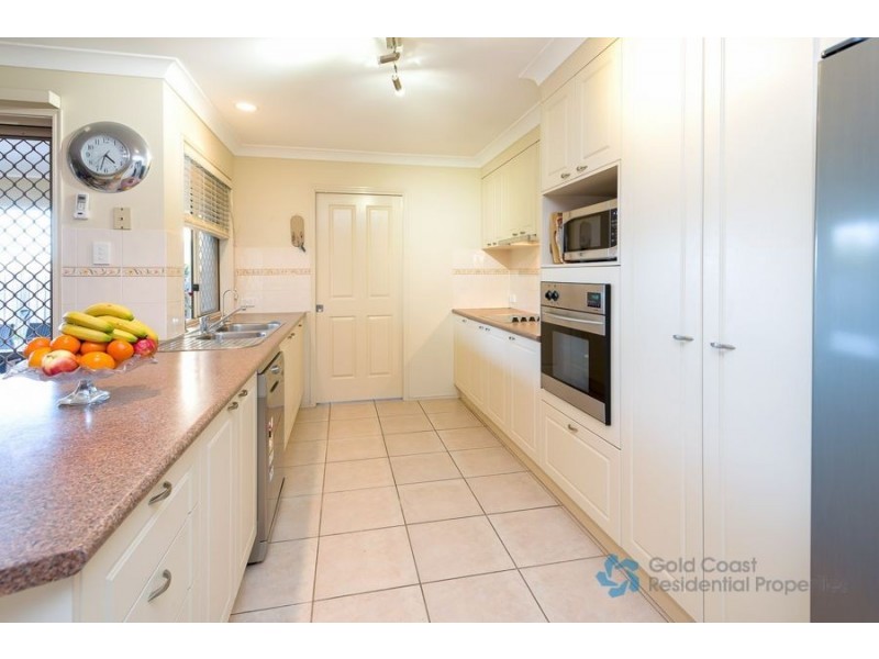 7 Rosegum Drive, Molendinar QLD 4214