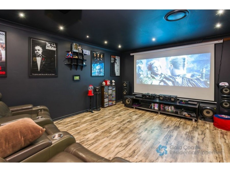 4 Applegum Place, Molendinar QLD 4214