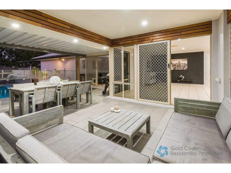 4 Applegum Place, Molendinar QLD 4214