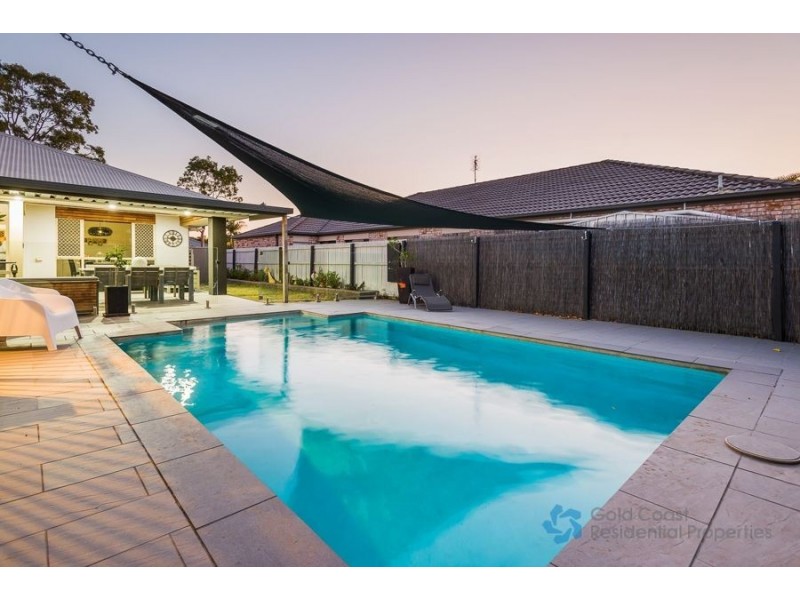 4 Applegum Place, Molendinar QLD 4214
