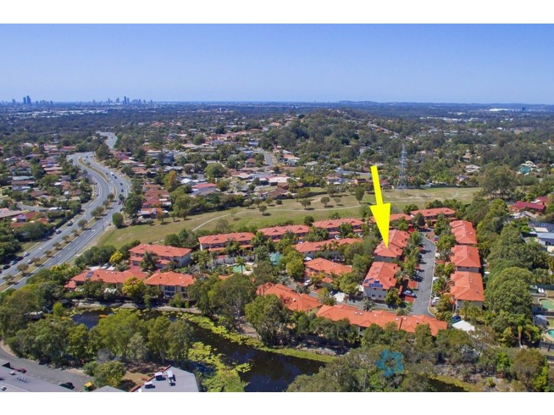 62/102-104 Alexander Dr, Highland Park QLD 4211