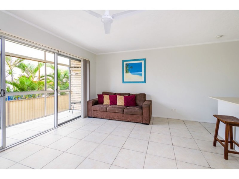 15 Laycock Street, Surfers Paradise QLD 4217