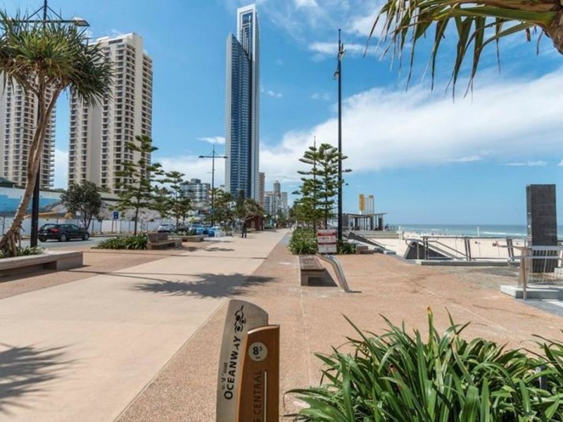 15 Laycock Street, Surfers Paradise QLD 4217