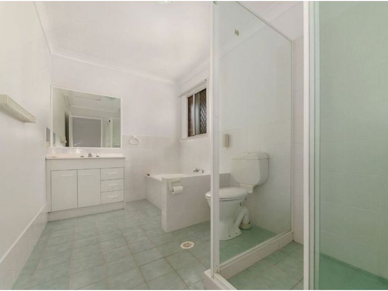 34/9-15 Harrier Drive, Burleigh Waters QLD 4220