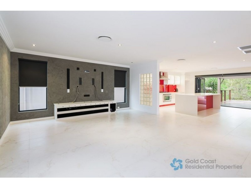 41 River Oak Drive, Helensvale QLD 4212