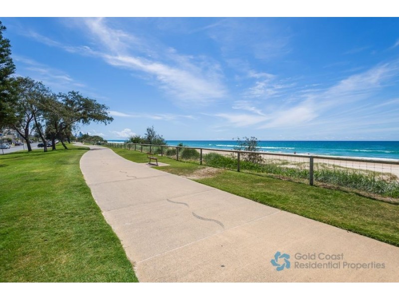 1/32 Messines Crescent, Miami QLD 4220