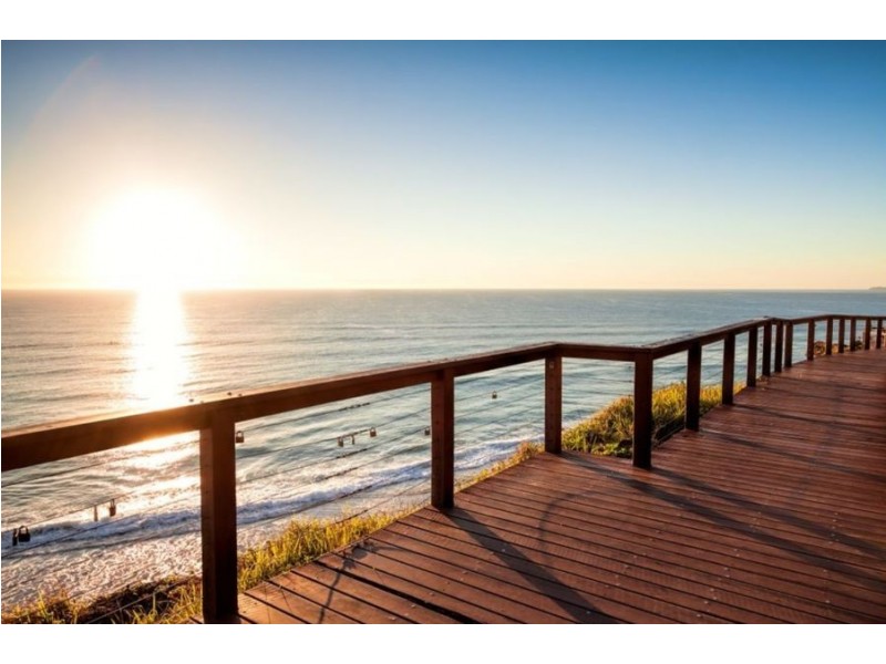 1/32 Messines Crescent, Miami QLD 4220