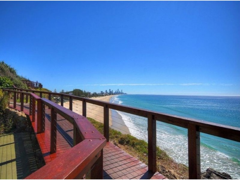 1/32 Messines Crescent, Miami QLD 4220