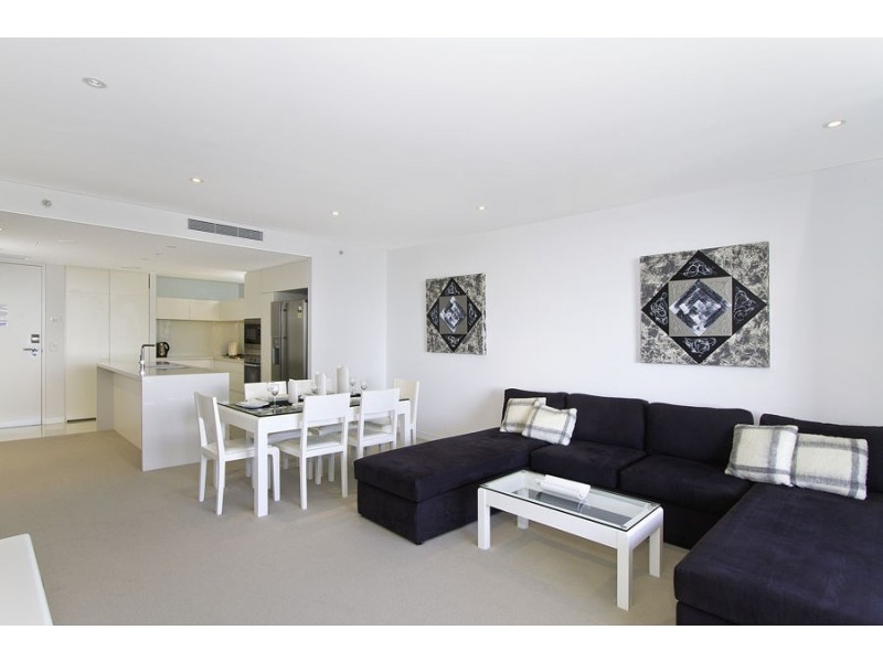 22301/21 Elizabeth Avenue, Broadbeach QLD 4218