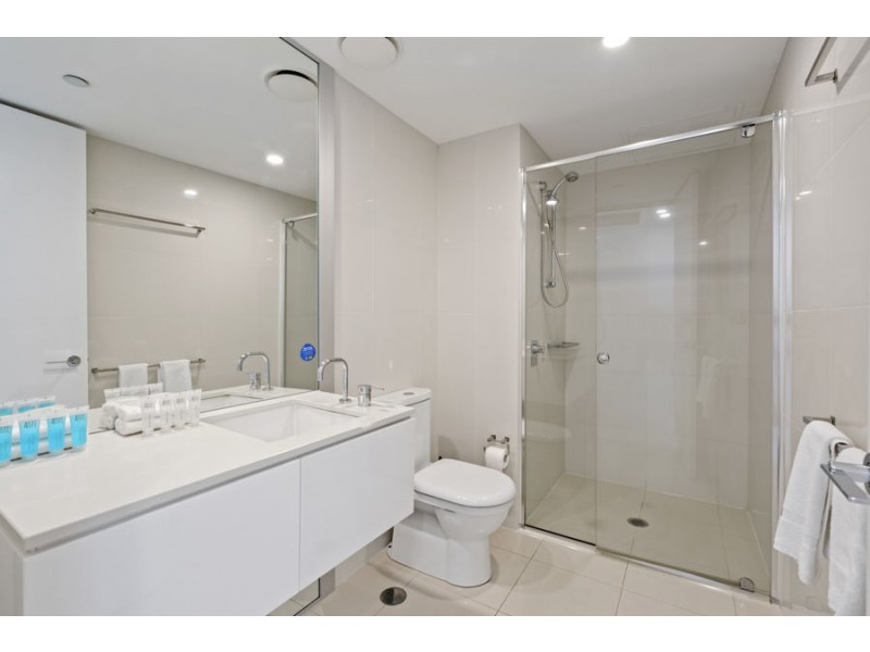 1105/9 Hamilton Avenue, Surfers Paradise QLD 4217