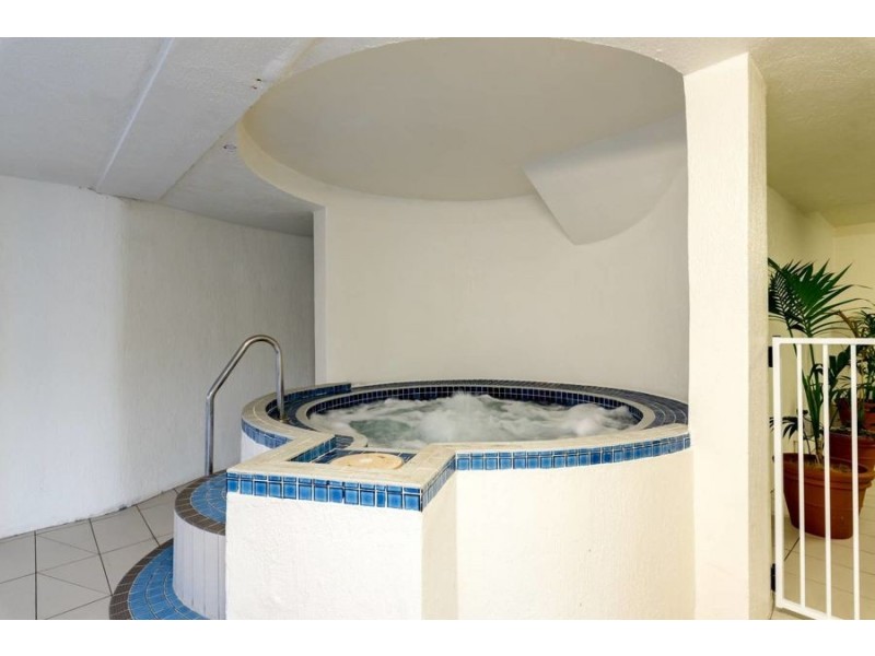 @ 24 Hamilton Avenue, Surfers Paradise QLD 4217