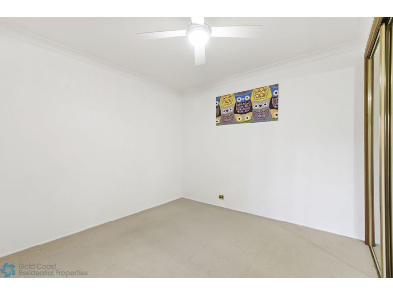 27 Amethyst Court, Carrara QLD 4211