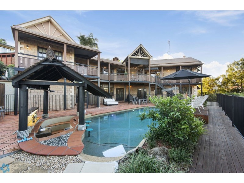 27 Amethyst Court, Carrara QLD 4211