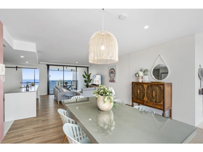 2251/9 Ferny Avenue, Surfers Paradise QLD 4217