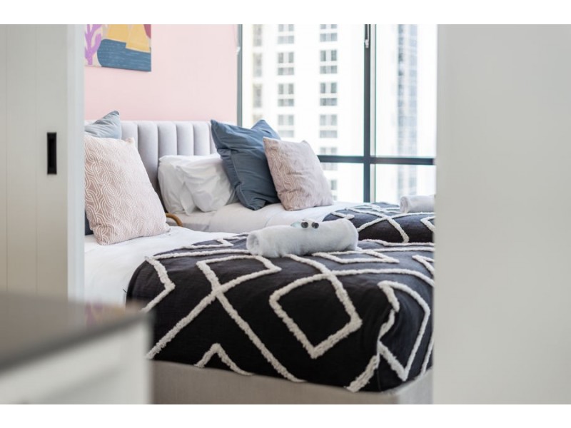 2251/9 Ferny Avenue, Surfers Paradise QLD 4217