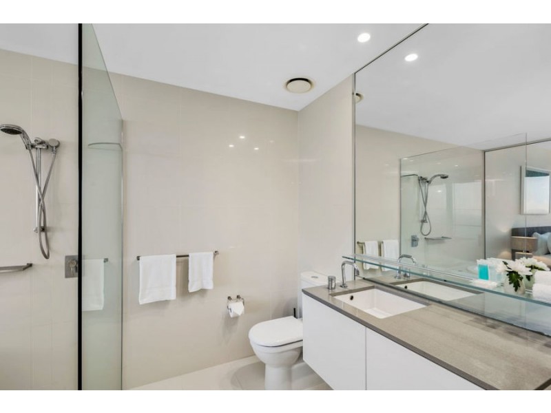 612/9 Ferny Avenue, Surfers Paradise QLD 4217