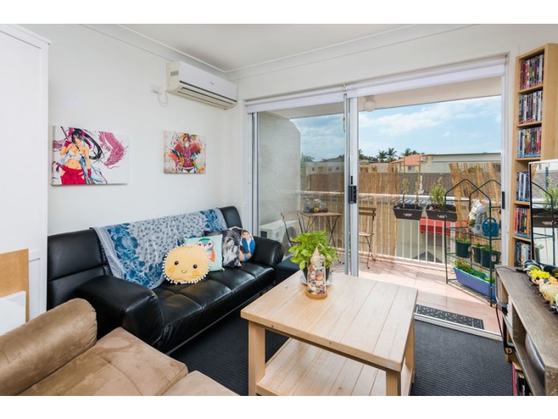 29/75 Bayview Street, Runaway Bay QLD 4216