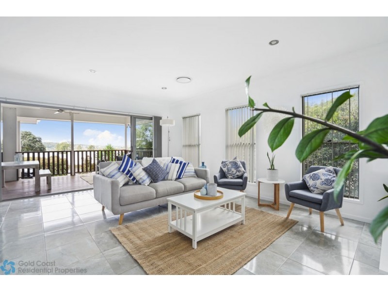 28 Lambert Drive, Maudsland QLD 4210