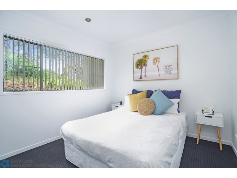 28 Lambert Drive, Maudsland QLD 4210