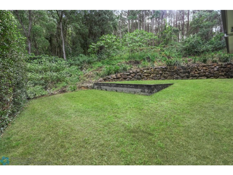 28 Lambert Drive, Maudsland QLD 4210