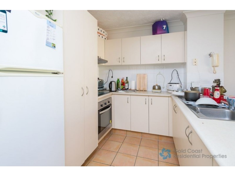 8/16-26 Waverley Street, Southport QLD 4215