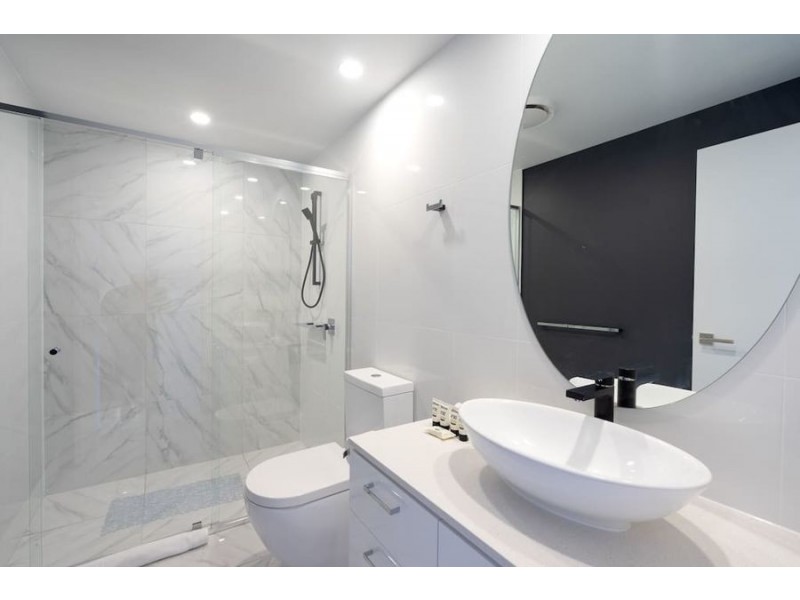 41210/5 Harbour Side Court, Biggera Waters QLD 4216