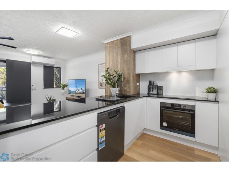 25/2320-2330 Gold Coast Hwy, Mermaid Beach QLD 4218