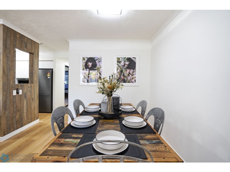 25/2320-2330 Gold Coast Hwy, Mermaid Beach QLD 4218