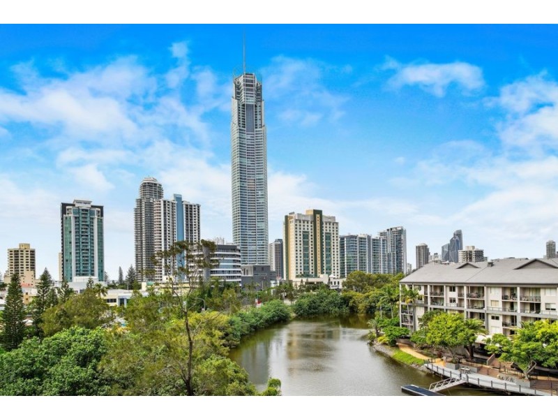 607/70 Remembrance Drive, Surfers Paradise QLD 4217