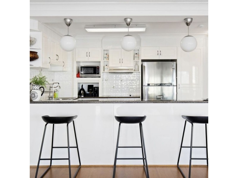 607/70 Remembrance Drive, Surfers Paradise QLD 4217