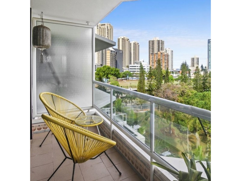 607/70 Remembrance Drive, Surfers Paradise QLD 4217