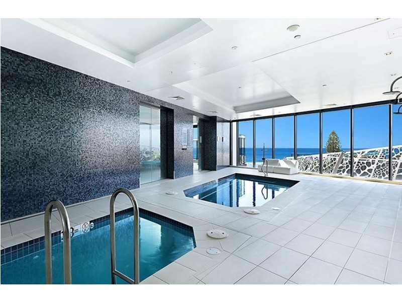 2001/4-14 Esplanade, Surfers Paradise QLD 4217