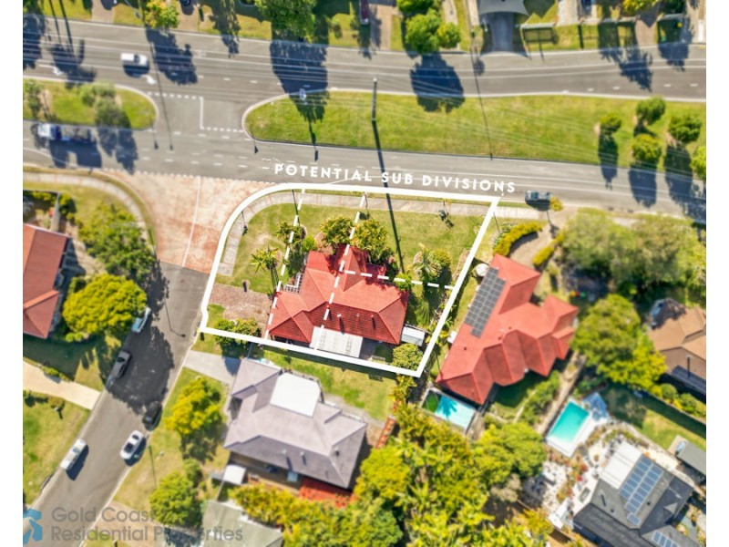2 Polynesia Avenue, Pacific Pines QLD 4211