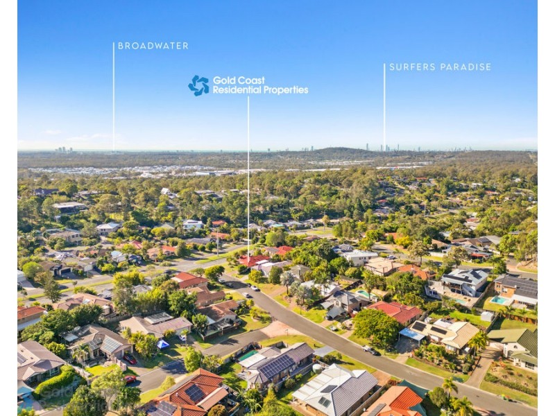 2 Polynesia Avenue, Pacific Pines QLD 4211