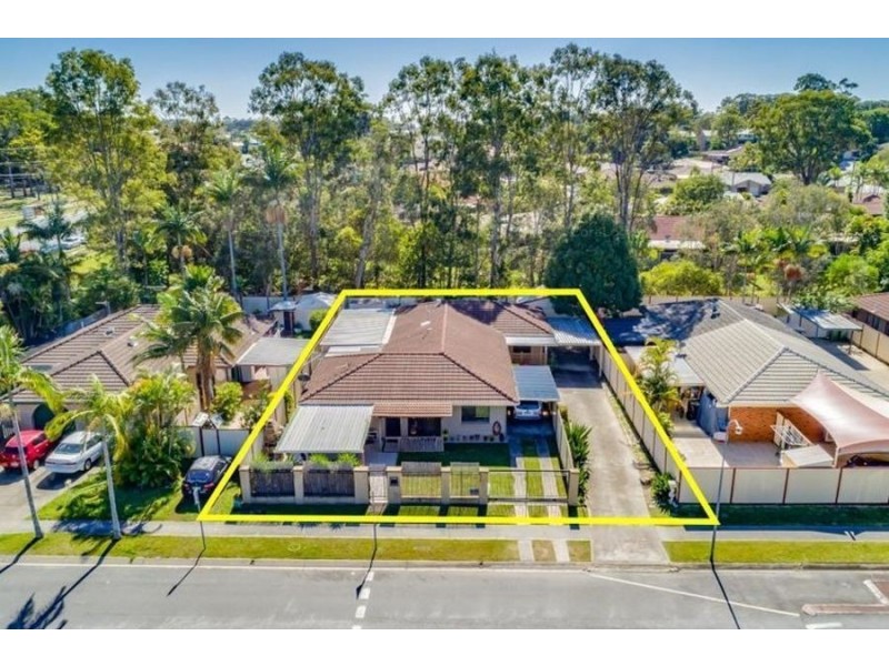 1/21 Stephenson Street, Labrador QLD 4215