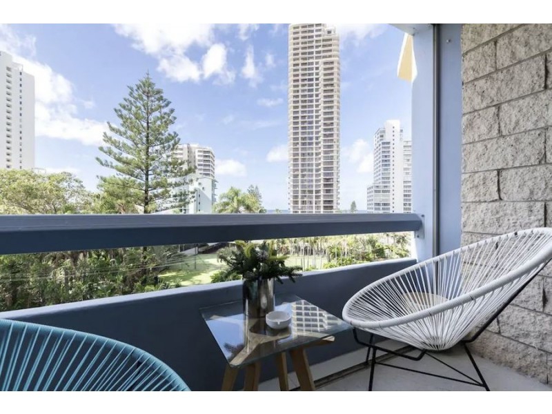 13/3 Old Burleigh Road, Surfers Paradise QLD 4217