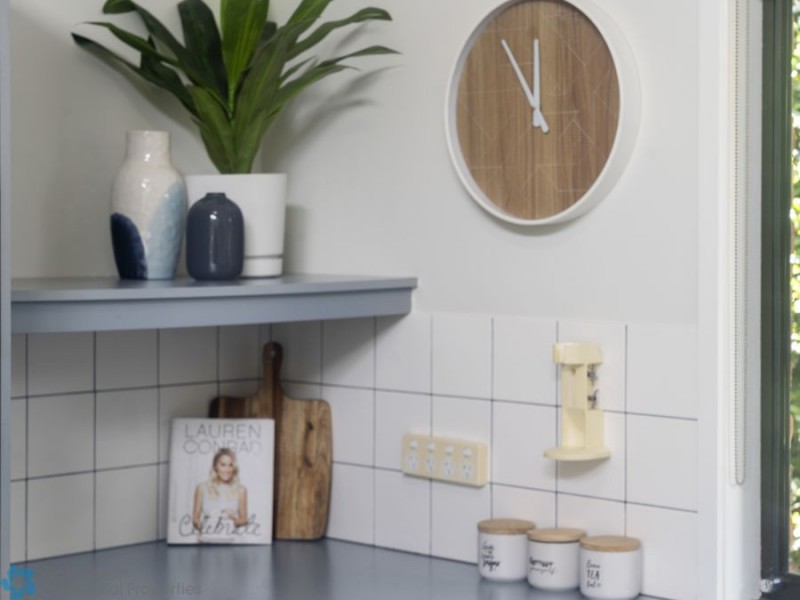 2 Berwick Court, Arundel QLD 4214