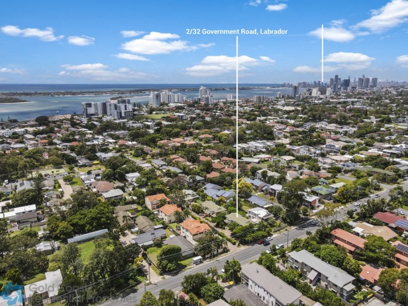 2/32 Government Road, Labrador QLD 4215