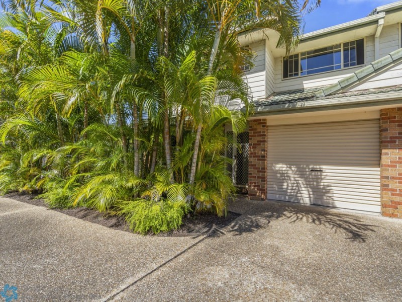 4/32 Government Road, Labrador QLD 4215