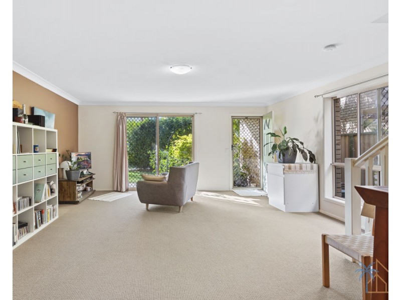 4/421 Oxley Drive, Runaway Bay QLD 4216