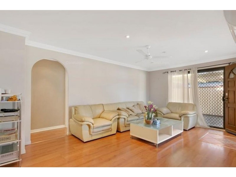 21 Stephenson Street, Labrador QLD 4215